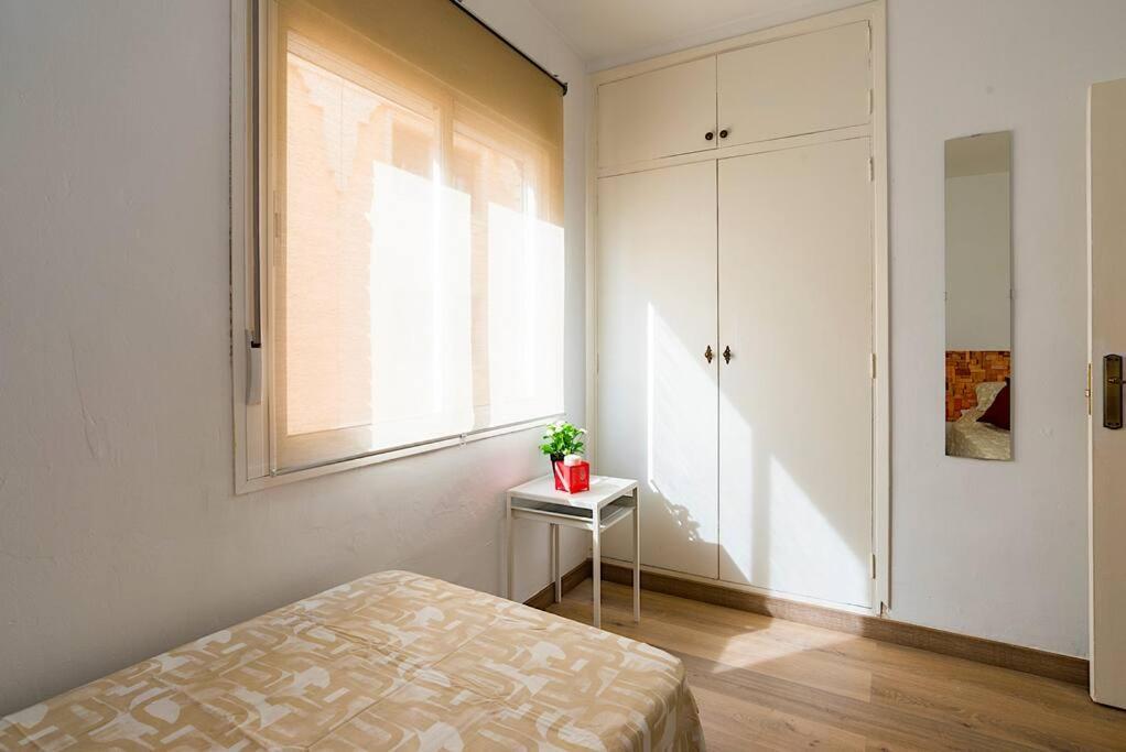 Sohocenter Apartment 2 Rooms Young People Only Málaga Exterior foto